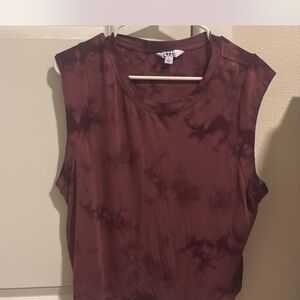 Maroon Sleeveless Muscle Tee